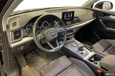 Audi Q5 2020, photo 3/26