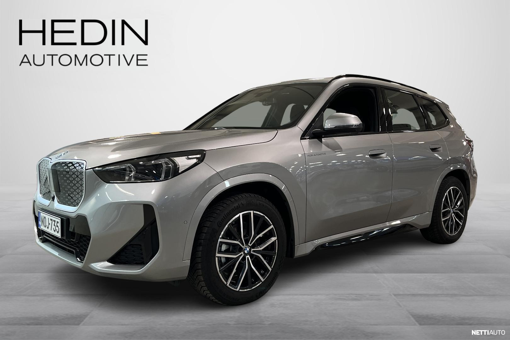 BMW iX1