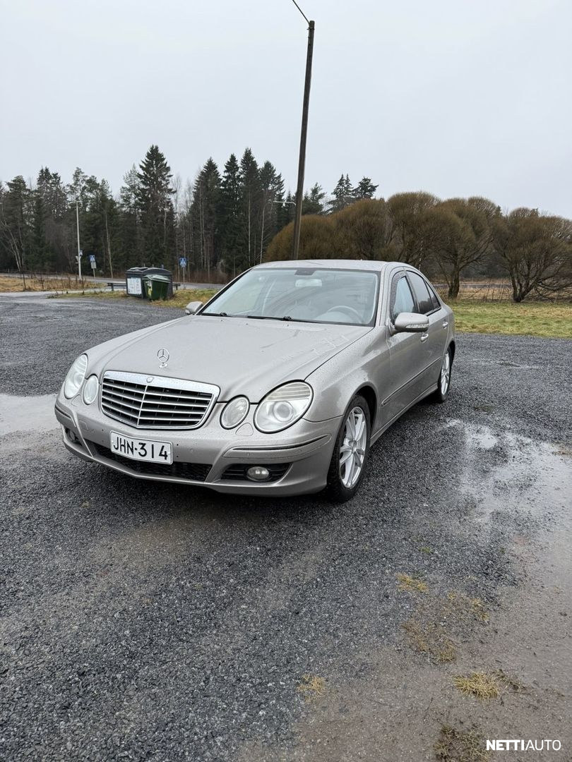 Mercedes-Benz E