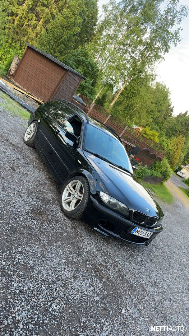 BMW 330