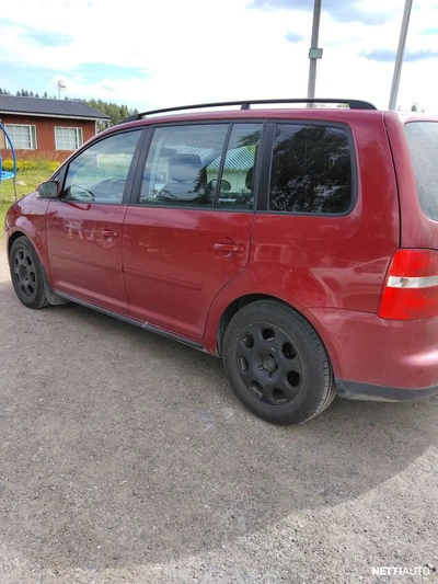 Volkswagen Touran 2004, photo 2/8