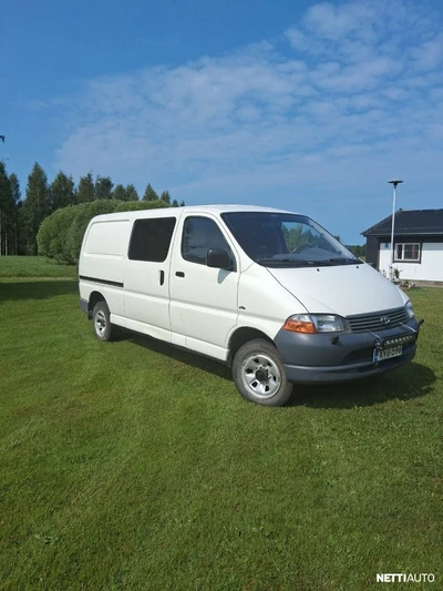 Toyota Hiace 2005, photo 1/6