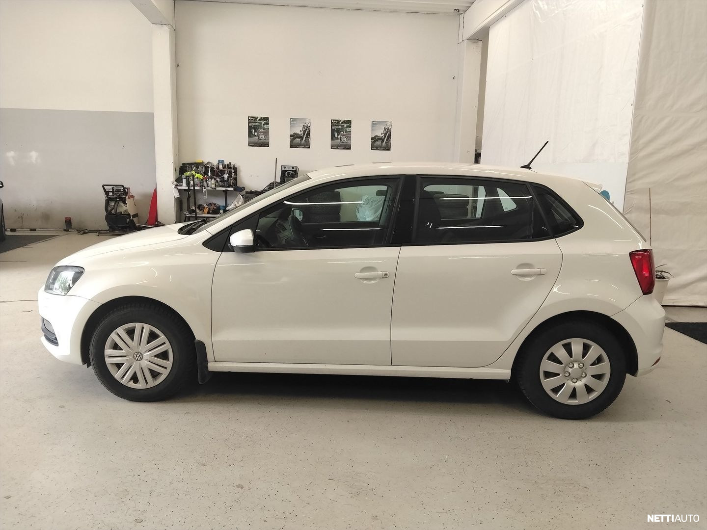Volkswagen Polo 2016, photo 2/9