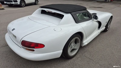 Dodge Viper 1995, kuva 7/12