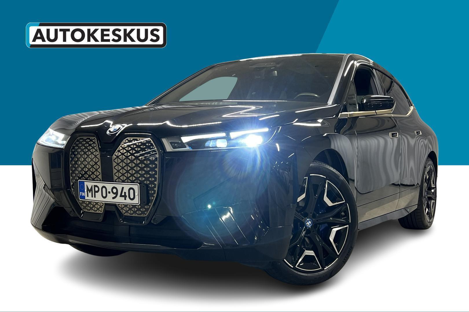 BMW iX