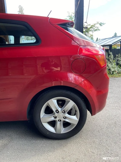 Kia Ceed 1,6 CRDi ISG EX 3D EcoDynamics 2010, photo 6/15
