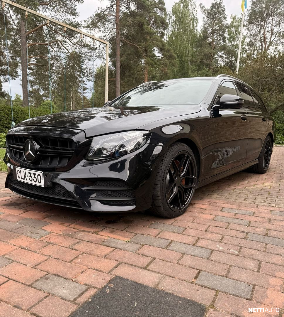 Mercedes-Benz E