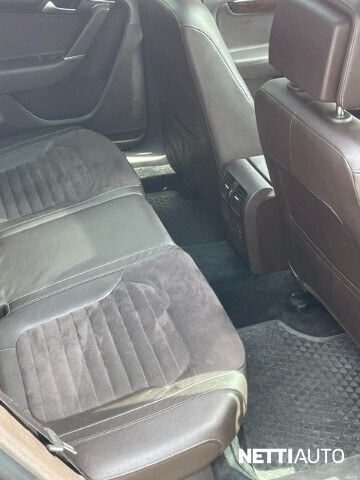 Volkswagen Passat 2014, photo 5/17