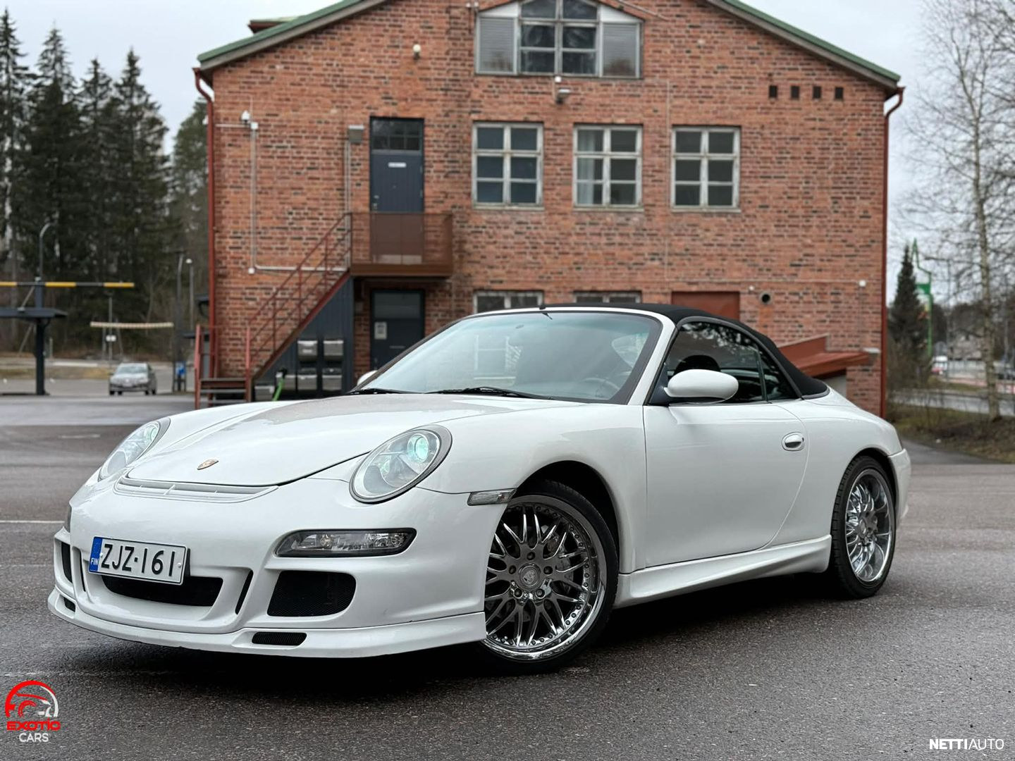 Porsche 911