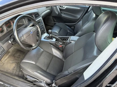 Volvo V70 2006, photo 6/8