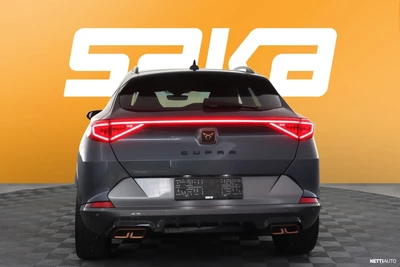 Cupra Formentor 2023, photo 7/25