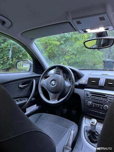 BMW 116 2010, kuva 6/11