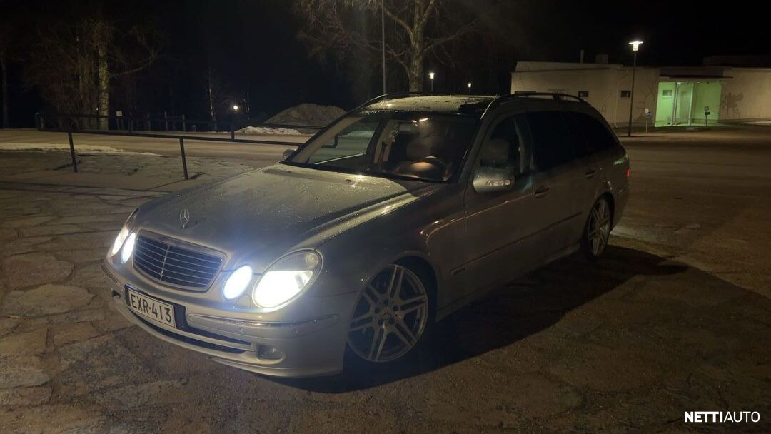 Mercedes-Benz E 220