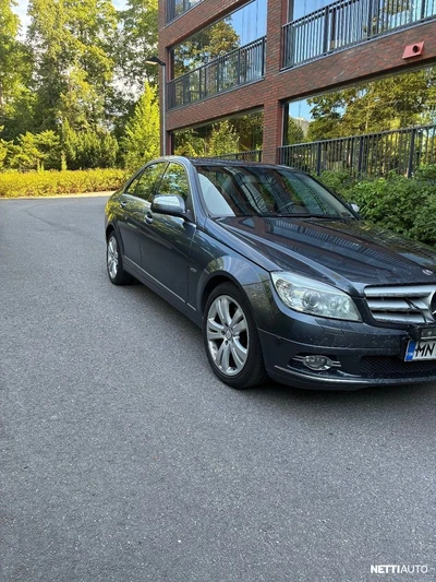 Mercedes-Benz C Avangarde 2008, kuva 4/16