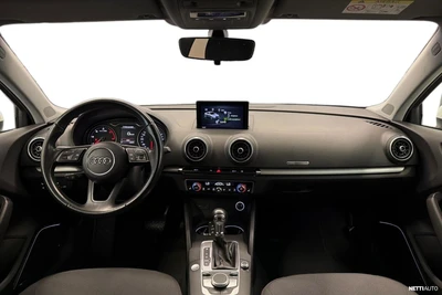 Audi A3 2017, photo 7/31