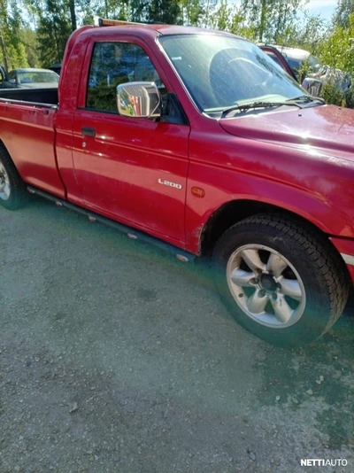 Mitsubishi L200 2001, photo 3/4