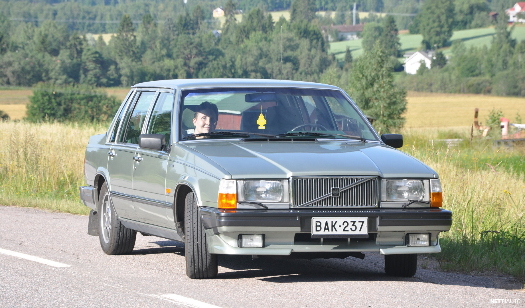 Volvo 760