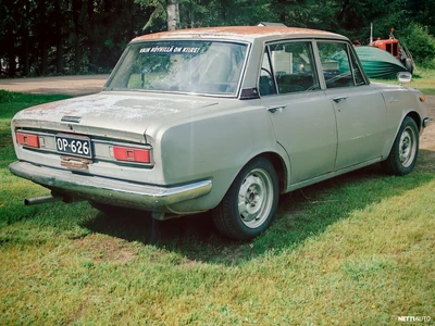 Toyota Corona 1969, kuva 3/9