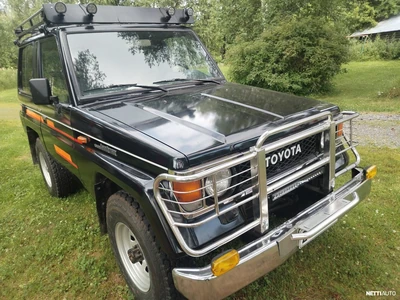 Toyota Land Cruiser 1989, kuva 7/7