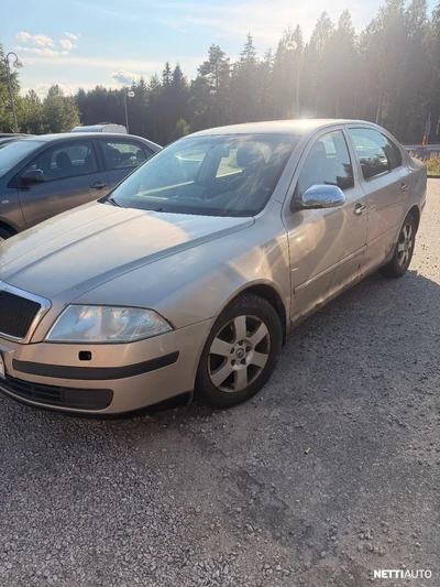 Skoda Octavia 2005, kuva 1/4