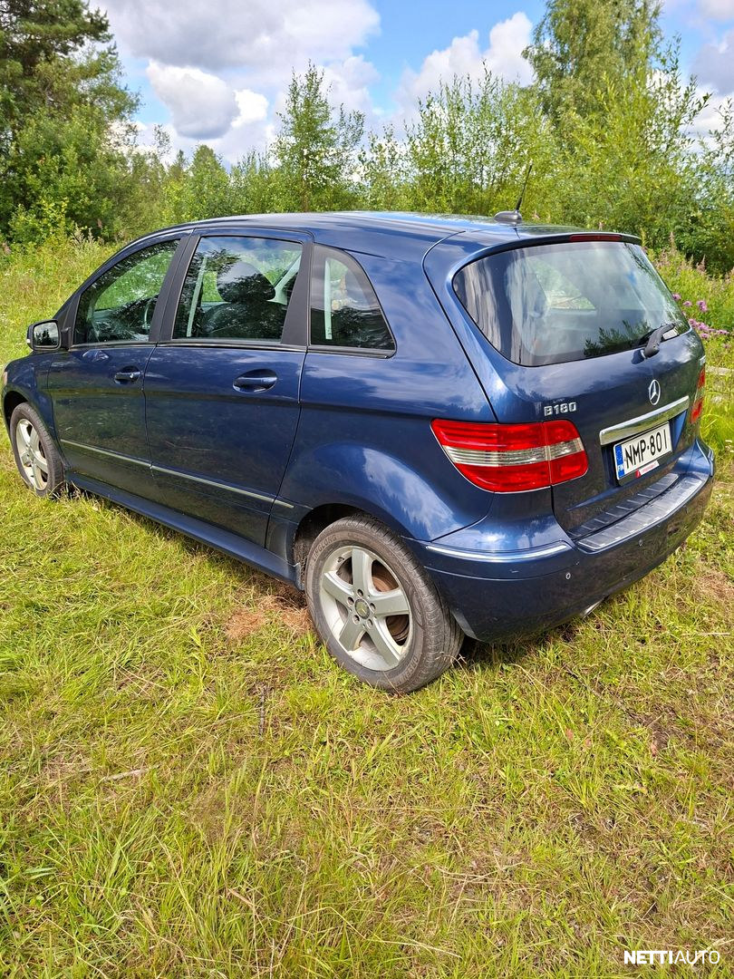 Mercedes-Benz B 180 2010, kuva 5/17