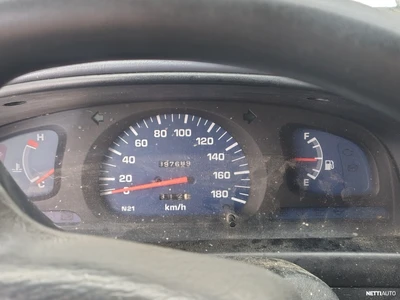 Toyota Hilux 2000, photo 4/8
