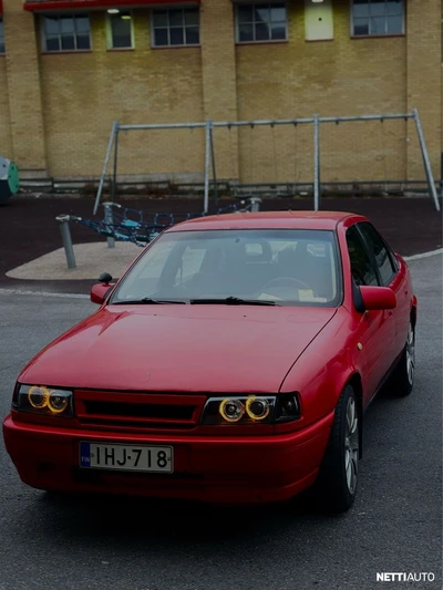 Opel Vectra 1989, kuva 3/13