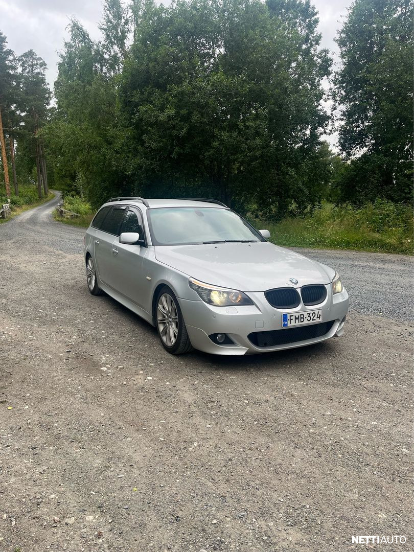 BMW 525