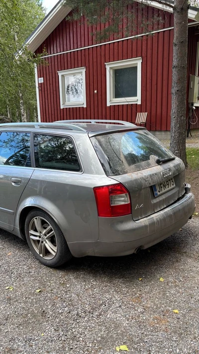 Audi A4 2004, kuva 3/11