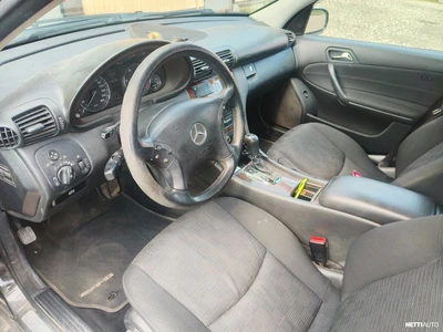 Mercedes-Benz C 2006, kuva 5/8