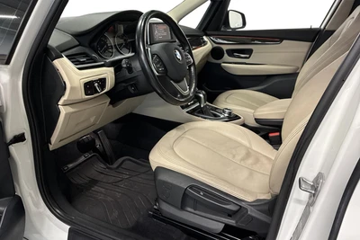 BMW 220 2016, photo 7/40