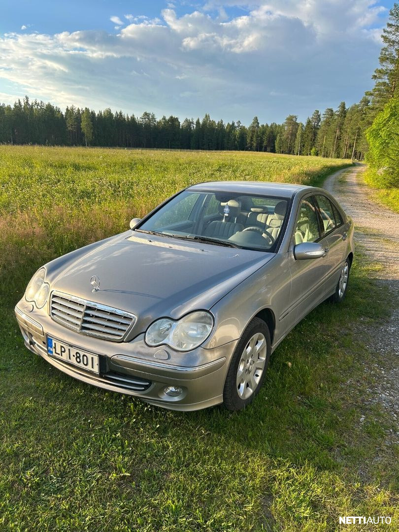 Mercedes-Benz C 180