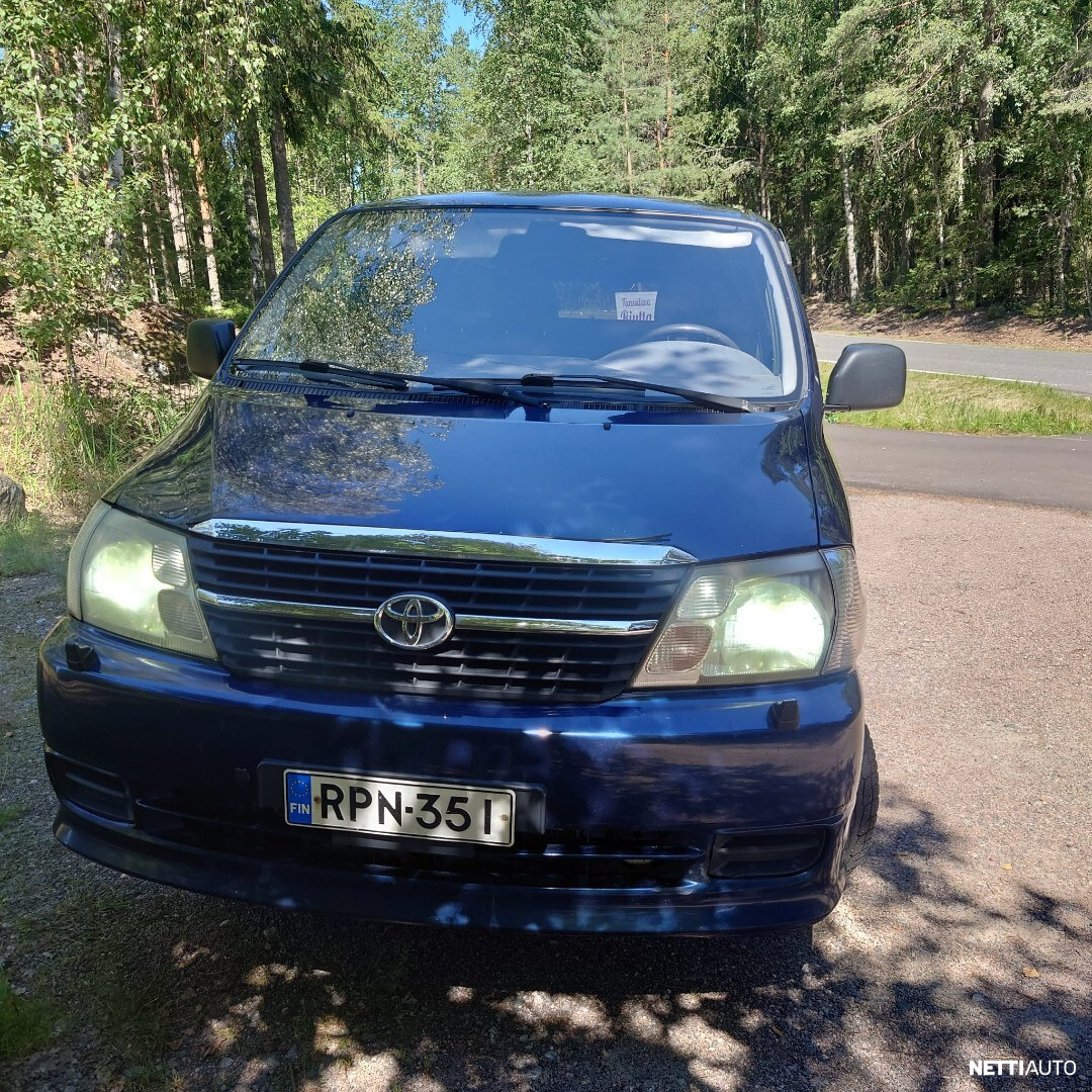 Toyota Hiace