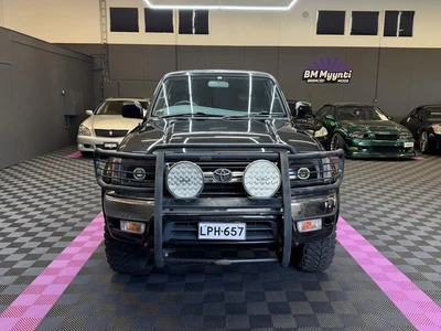Toyota Hilux SURF 2000, kuva 7/38