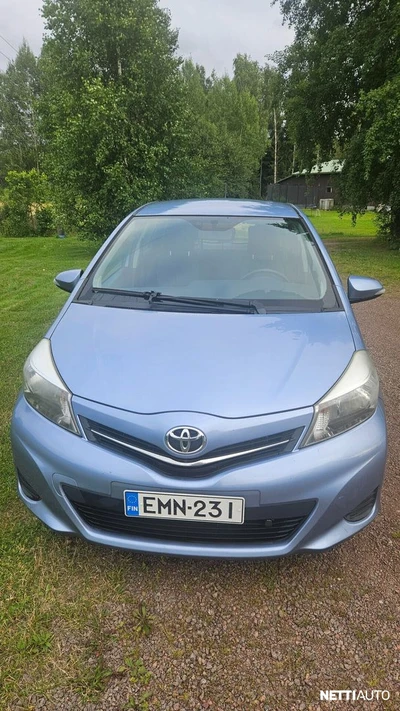 Toyota Yaris 1,33 Dual VVT-i Active 5ov 2013, kuva 3/14