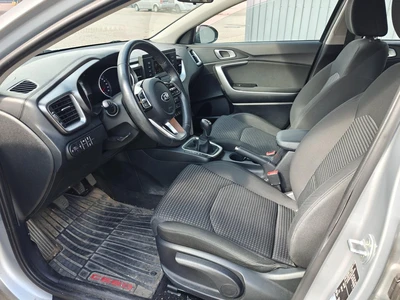 Kia Ceed 2021, kuva 3/4