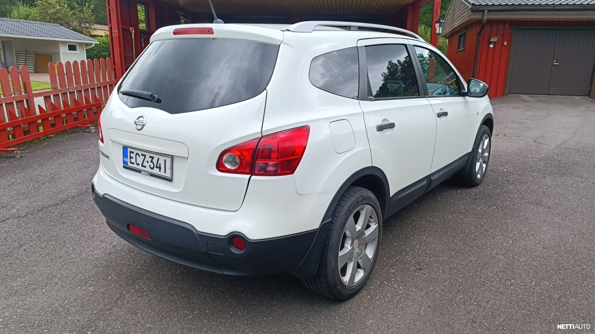 Nissan Qashqai+2 2009, photo 4/10