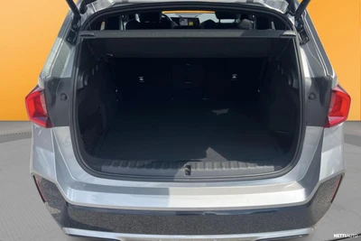 BMW iX1 U11 30 xDrive M Sport 2023, kuva 3/7