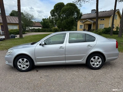 Skoda Octavia 1,4 TSI Elegance Green tec 2012, photo 2/14