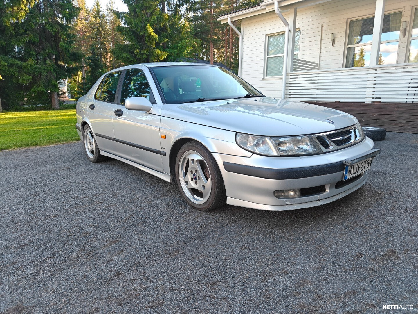 Saab 9-5