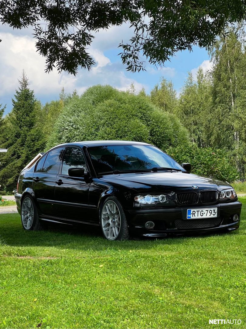 BMW 320