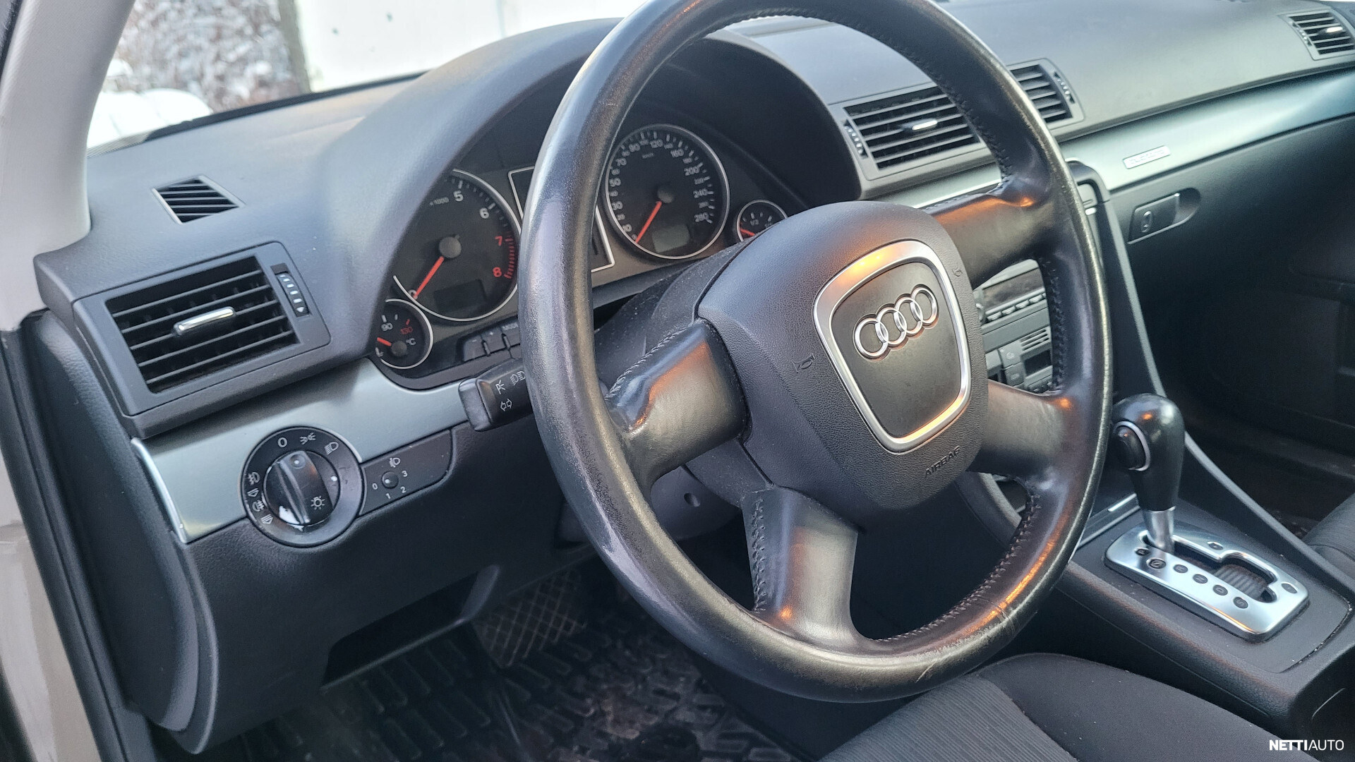 Audi A4 2005, photo 3/14