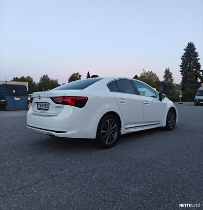 Toyota Avensis 2017, photo 5/10