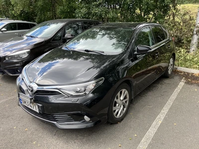 Toyota Auris 1,2 T Active 2017, kuva 2/8