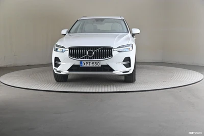 Volvo XC60 2021, kuva 3/10