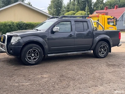 Nissan Navara 2008, photo 2/31