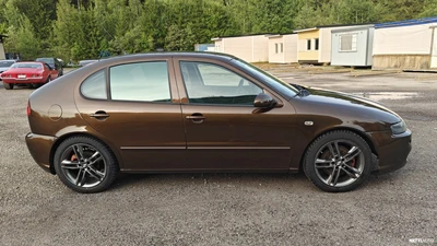 Seat Leon 1.8 T 4x4 2001, kuva 5/10