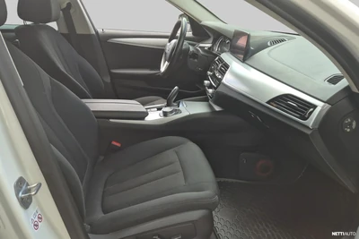 BMW 518 2020, photo 6/8