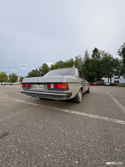 Mercedes-Benz 200 200D W123 1985, photo 3/13