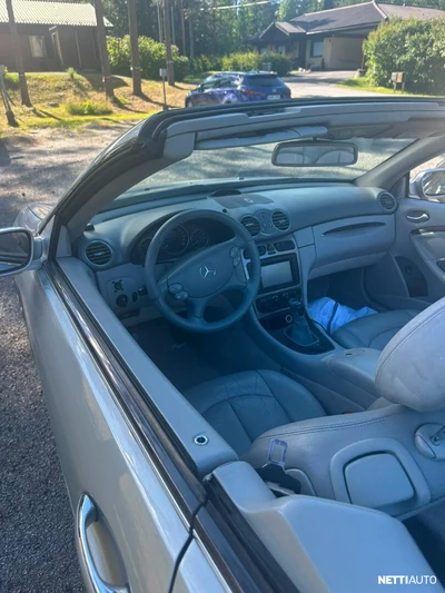 Mercedes-Benz CLK 2004, photo 7/11
